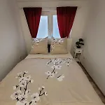 Geraeumiges 2-zimmer In Messenaehe Duisburg